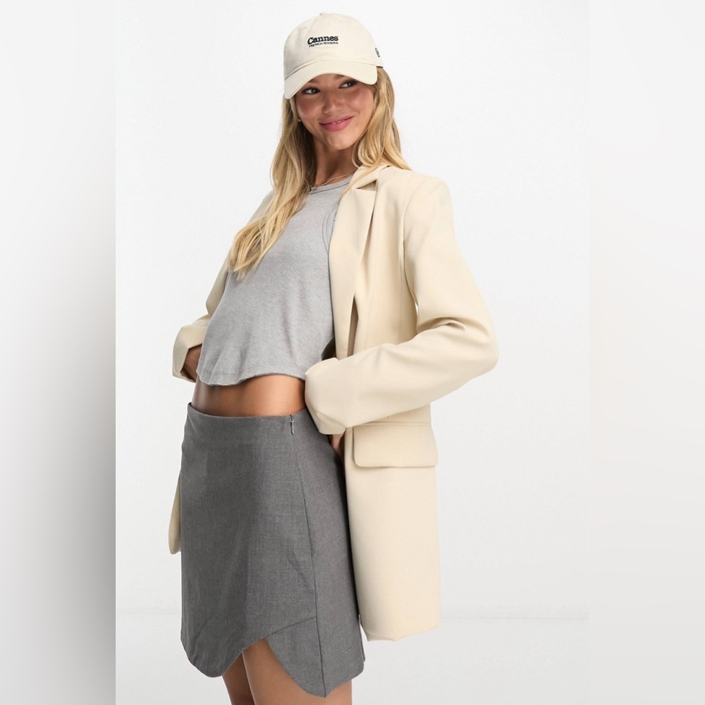Pull & Bear Beige Oversized Blazer